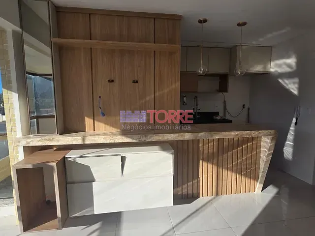 Apartamento 2 quartos e 2 banheiros, à venda, no bairro Jardim Savóia em Ilhéus