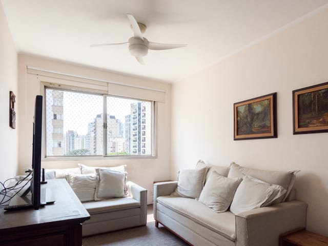 Foto do Apartamento - Apartamento para venda em Moema com 3 quartos, sendo 1 suíte , 80m² | Correteria Imóveis