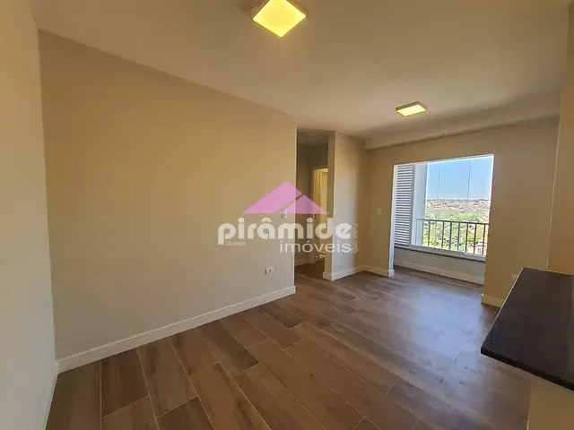 Apartamento 2 quartos e 2 banheiros, à venda, no bairro Jardim Oriente em São José dos Campos