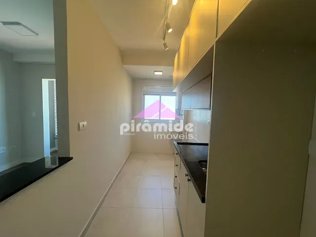 Apartamento 2 quartos e 2 banheiros, à venda, no bairro Jardim Oriente em São José dos Campos