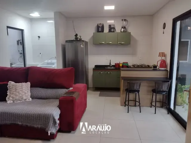 Apartamento 2 quartos e 1 banheiro, para alugar, no bairro Meia Praia em Navegantes