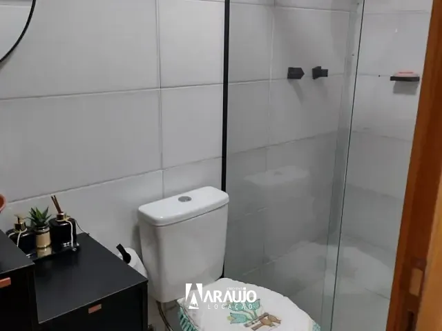Apartamento 2 quartos e 1 banheiro, para alugar, no bairro Meia Praia em Navegantes