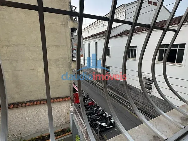 Apartamento 3 quartos e 2 banheiros, à venda, no bairro Centro em Barra Mansa