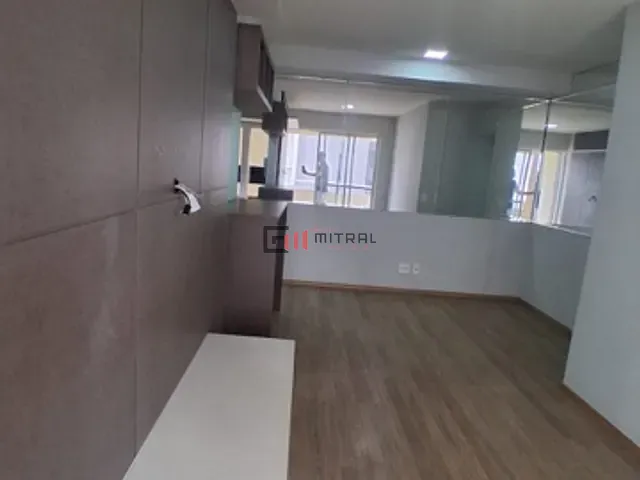 Apartamento 3 quartos e 2 banheiros, para alugar, no bairro Gleba Fazenda Palhano em Londrina