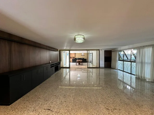Apartamento com 462m² 4 quartos e 6 banheiros, à venda, no bairro Serra em Belo Horizonte