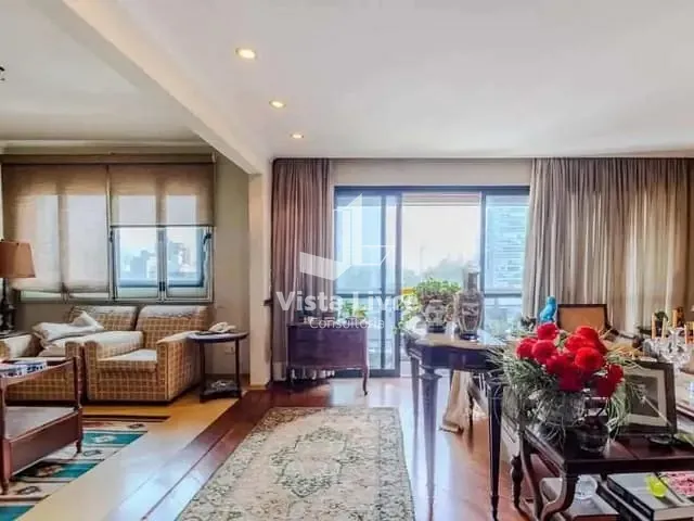 Apartamento com 136m² 4 quartos e 3 banheiros, à venda, no bairro Cerqueira César em São Paulo