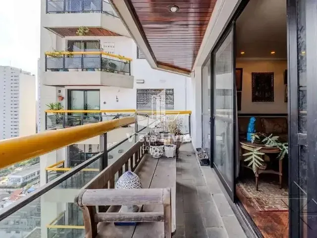 Apartamento com 136m² 4 quartos e 3 banheiros, à venda, no bairro Cerqueira César em São Paulo