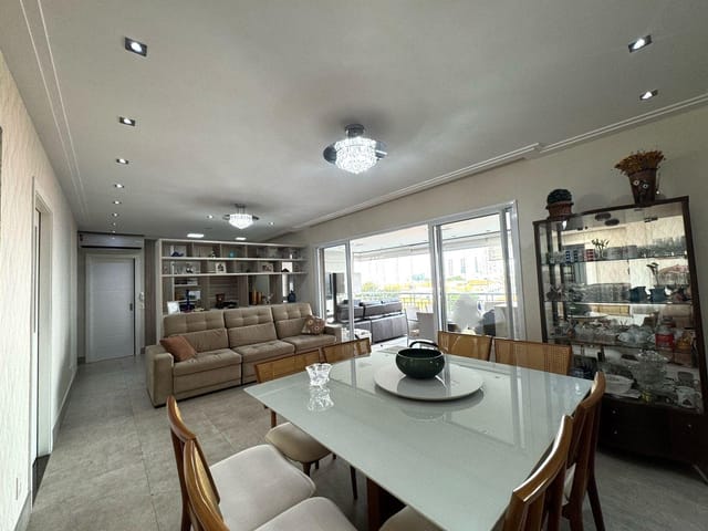 Foto do Apartamento - Viva o Alto Padrão no Belém! 🏆 Apartamento Mobiliado de 146m², 3 Suítes e 3 Vagas no Lumina Parque Clube 🏡 | Organização Imobiliária Açores