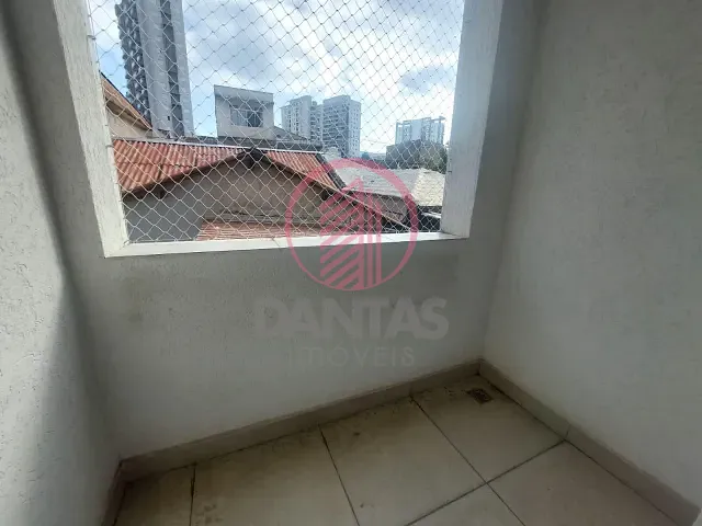 Apartamento com 34m² 1 quarto e 1 banheiro, para alugar, no bairro Presidente Altino em Osasco