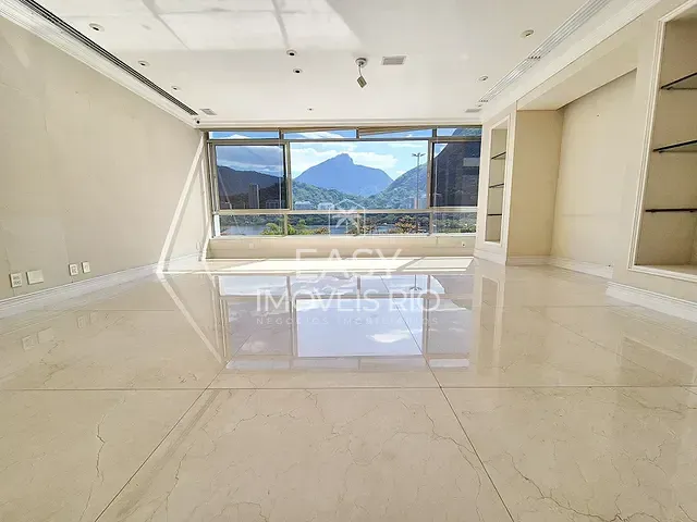 Apartamento com 177m² 3 quartos e 4 banheiros, à venda, no bairro Ipanema em Rio de Janeiro