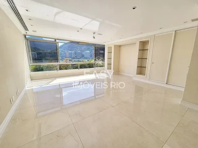Apartamento com 177m² 3 quartos e 4 banheiros, à venda, no bairro Ipanema em Rio de Janeiro