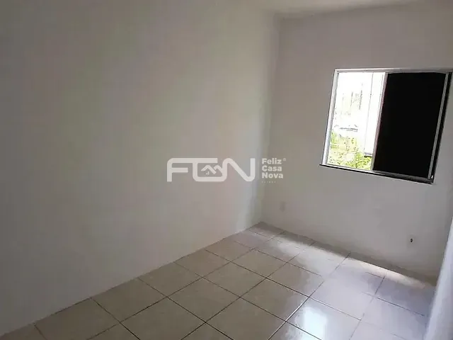 Apartamento com 43m² 2 quartos e 1 banheiro, à venda, no bairro Industrial em Camaçari