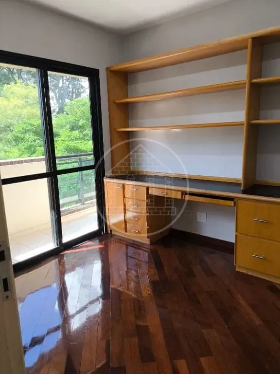 Apartamento, 3 quartos, 160 m² - Foto 4