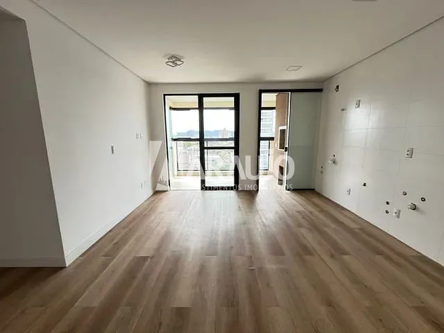 Apartamento com 78m² 2 quartos e 1 banheiro, à venda, no bairro São João em Itajaí