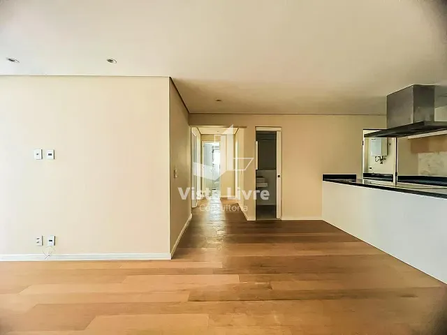 Apartamento com 94m² 3 quartos e 2 banheiros, à venda, no bairro Vila Olímpia em São Paulo