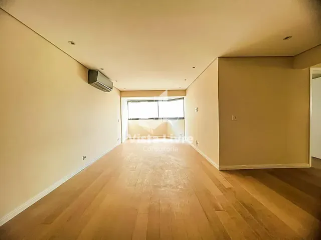 Apartamento com 94m² 3 quartos e 2 banheiros, à venda, no bairro Vila Olímpia em São Paulo