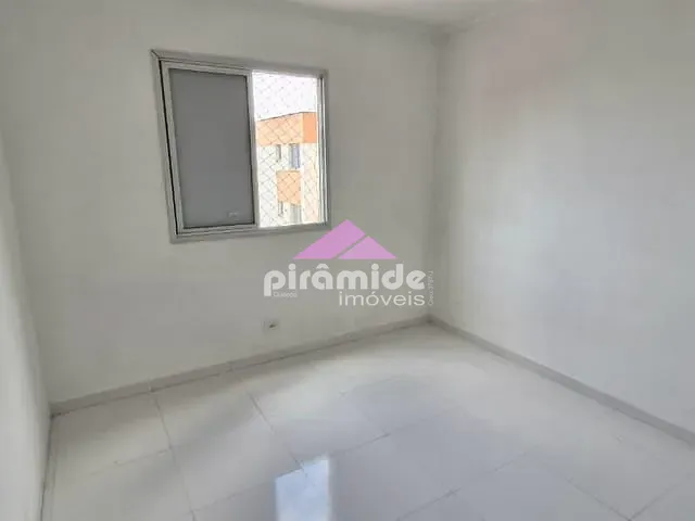 Apartamento com 36m² 2 quartos e 1 banheiro, à venda, no bairro Sumaré em Caraguatatuba
