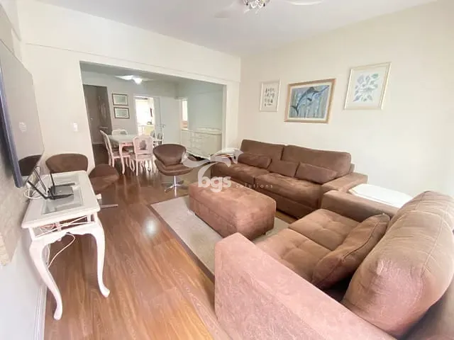 Apartamento com 152m² 3 quartos e 2 banheiros, à venda, no bairro Centro em Balneário Camboriú