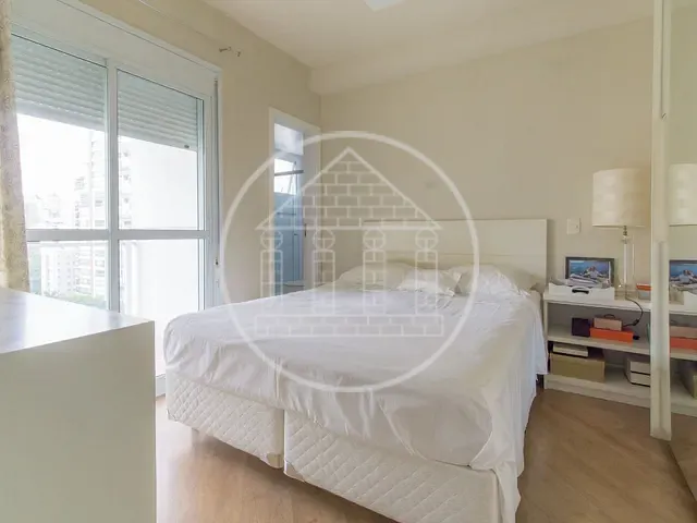 Apartamento com 124m² 3 quartos e 5 banheiros, à venda, no bairro Moema em São Paulo