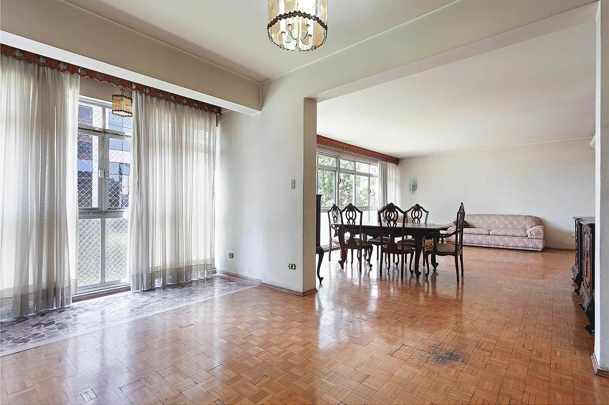 Apartamento para venda em Higienópolis com 3 quartos, sendo 1 suíte, 260m²