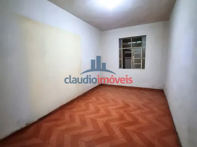 Apartamento 2 quartos e 1 banheiro, à venda, no bairro Jardim Boa Vista em Barra Mansa