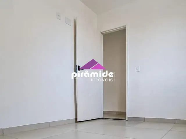 Apartamento 2 quartos e 1 banheiro, à venda, no bairro Parque Novo Horizonte em São José dos Campos