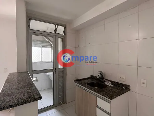 Apartamento 2 quartos e 1 banheiro, à venda, no bairro Picanço em Guarulhos