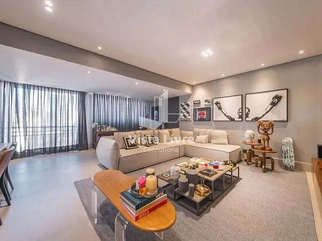 Apartamento com 213m² 2 quartos e 2 banheiros, à venda, no bairro Vila Nova Conceição em São Paulo