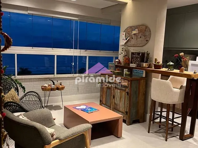 Apartamento com 225m² 3 quartos e 1 banheiro, à venda, no bairro Aruan em Caraguatatuba