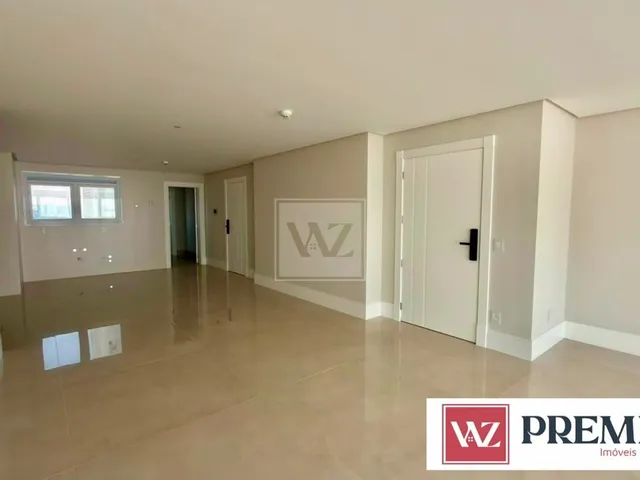Apartamento com 381m² 4 quartos e 5 banheiros, à venda, no bairro Centro em Balneário Camboriú