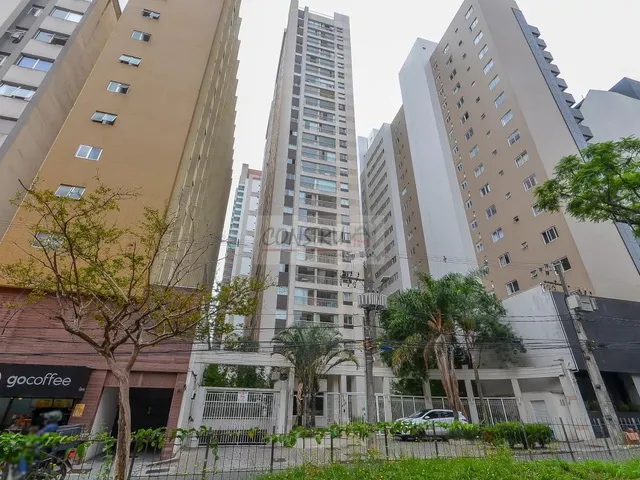Apartamento 1 quarto e 1 banheiro, à venda, no bairro Centro em Curitiba