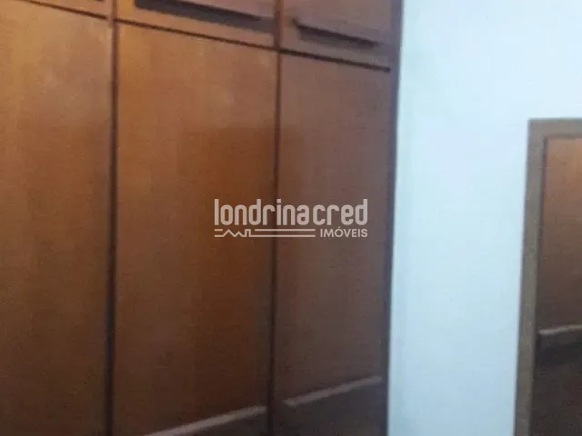 Apartamento 3 quartos e 1 banheiro, à venda, no bairro Industrial em Londrina