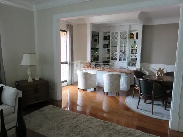 Apartamento com 500m² 4 quartos e 6 banheiros, à venda, no bairro Vila Oliveira em Mogi das Cruzes