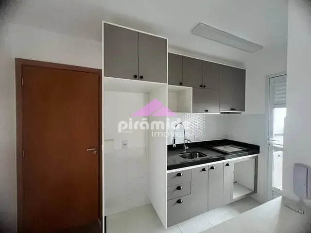 Apartamento 3 quartos e 2 banheiros, à venda, no bairro Urbanova em São José dos Campos