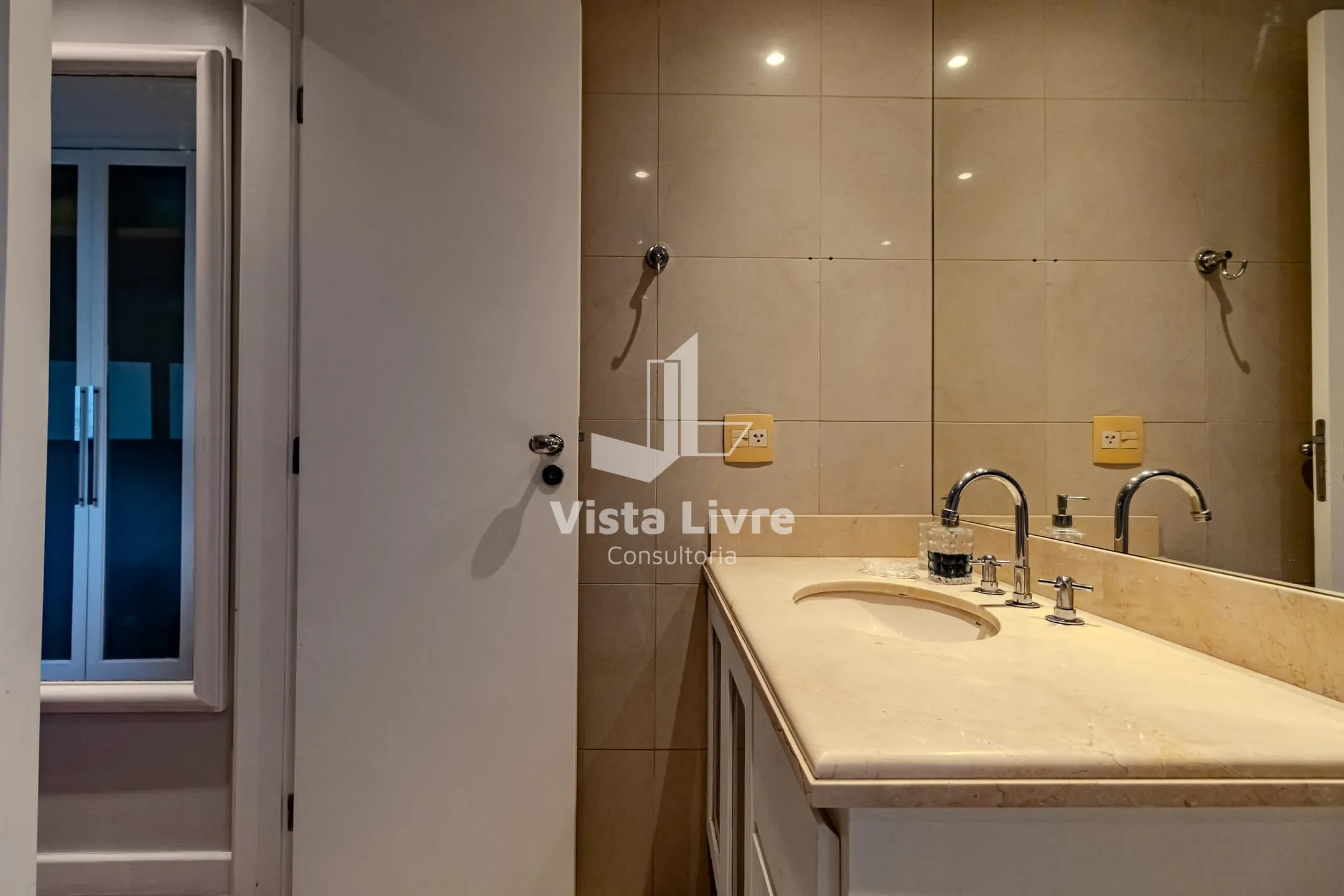 Apartamento, 3 quartos, 270 m² - Foto 43