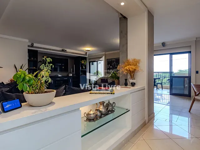 Apartamento com 270m² 3 quartos e 4 banheiros, à venda, no bairro Alto de Pinheiros em São Paulo