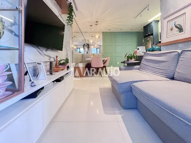 Apartamento 3 quartos e 2 banheiros, à venda, no bairro Centro em Itajaí