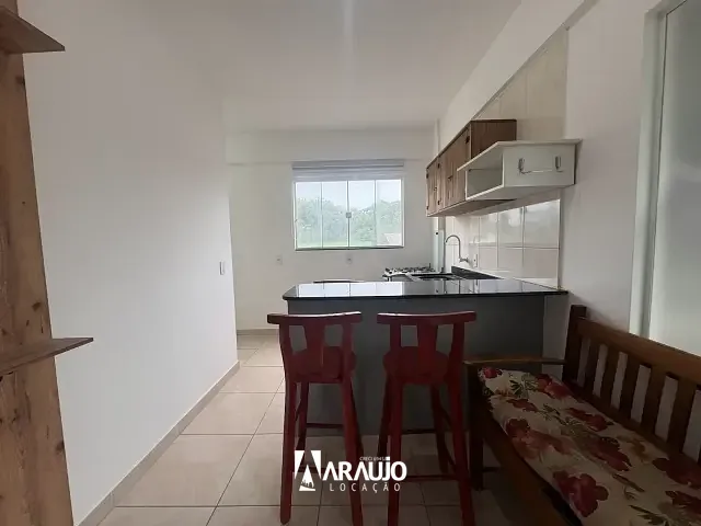 Apartamento 2 quartos e 1 banheiro, para alugar, no bairro Armação em Penha