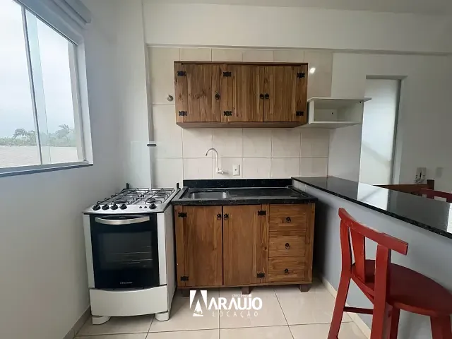 Apartamento 2 quartos e 1 banheiro, para alugar, no bairro Armação em Penha