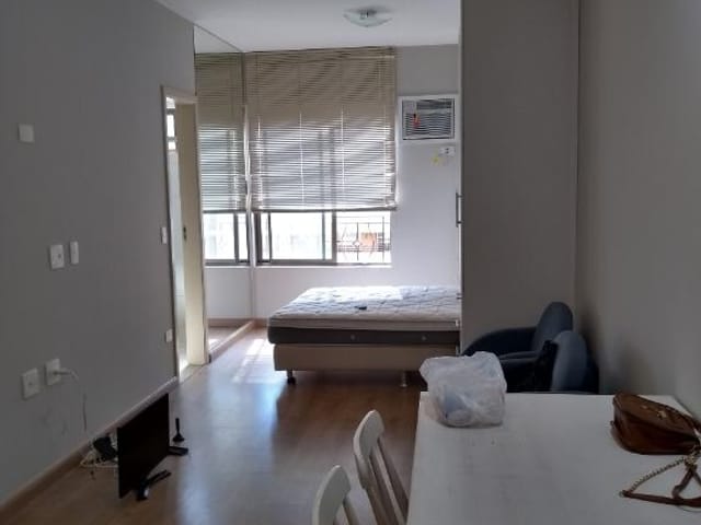 Apartamento com 66m² 1 quarto e 1 banheiro, à venda, no bairro Centro em Londrina