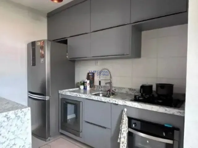 Apartamento 2 quartos e 2 banheiros, à venda, no bairro Vila Industrial em São José dos Campos