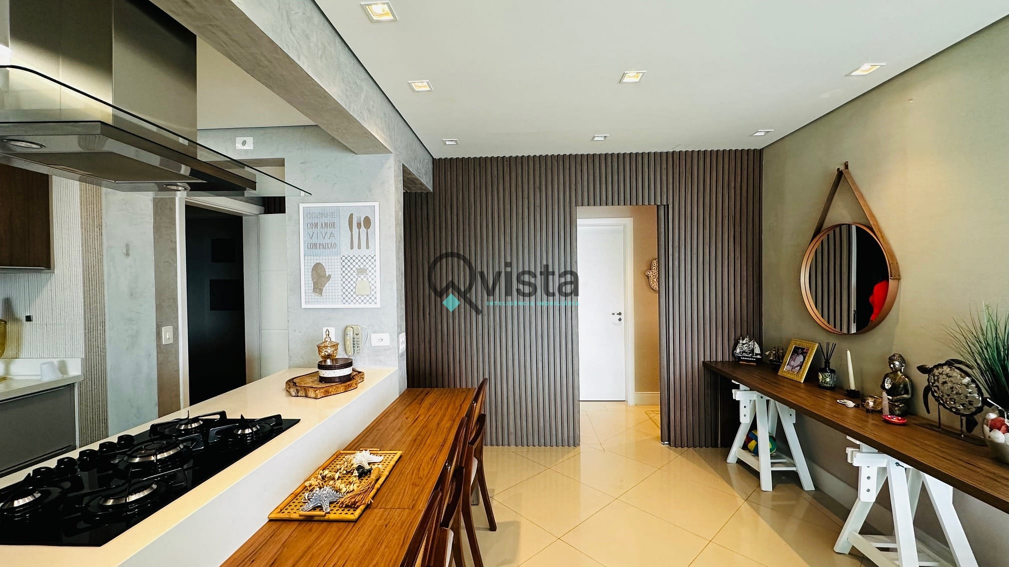 Apartamento à venda com 3 quartos, 115m² - Foto 2