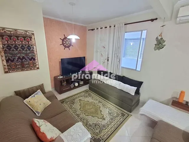Apartamento com 125m² 2 quartos e 2 banheiros, à venda, no bairro Centro em Caraguatatuba
