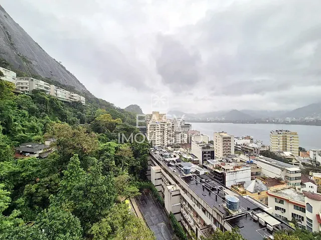 Apartamento 4 quartos e 5 banheiros, à venda, no bairro Lagoa em Rio de Janeiro