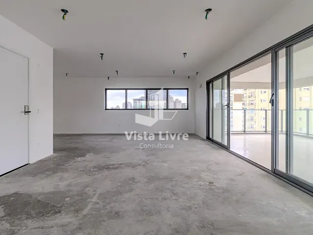 Apartamento com 250m² 4 quartos e 5 banheiros, à venda, no bairro Itaim Bibi em São Paulo