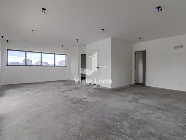 Apartamento com 250m² 4 quartos e 5 banheiros, à venda, no bairro Itaim Bibi em São Paulo