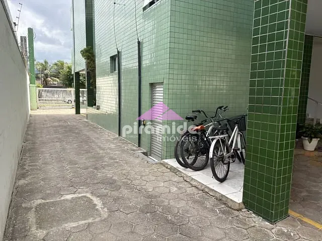 Apartamento com 147m² 3 quartos e 2 banheiros, à venda, no bairro Aruan em Caraguatatuba