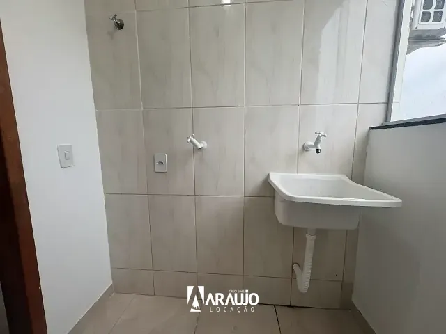 Apartamento 2 quartos e 1 banheiro, para alugar, no bairro Armação em Penha