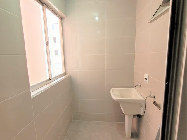 Apartamento com 94m² 3 quartos e 2 banheiros, à venda ou para alugar, no bairro Estrela em Ponta Grossa