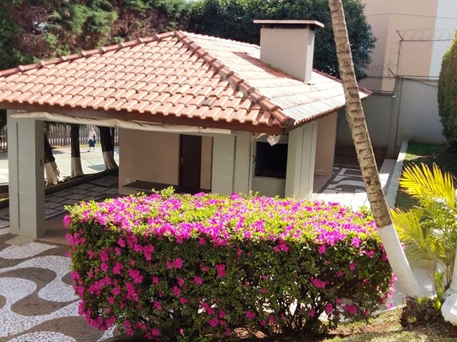 Apartamento com 94m² 3 quartos e 2 banheiros, à venda ou para alugar, no bairro Estrela em Ponta Grossa